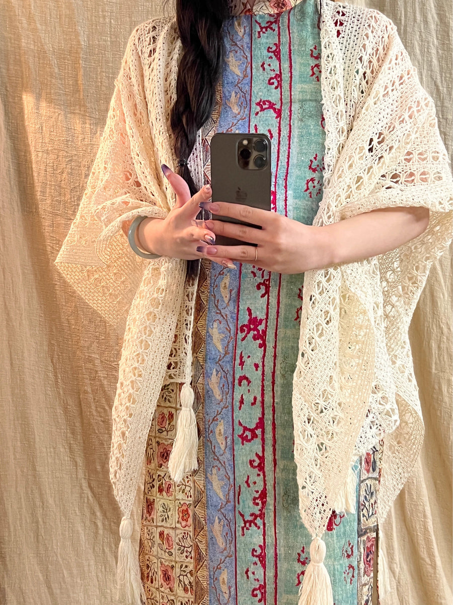 Trip to Paris 去巴黎 New Chinese Style Ancient Patchwork Beaded Sleeveless Cotton Qipao & Shawl Set