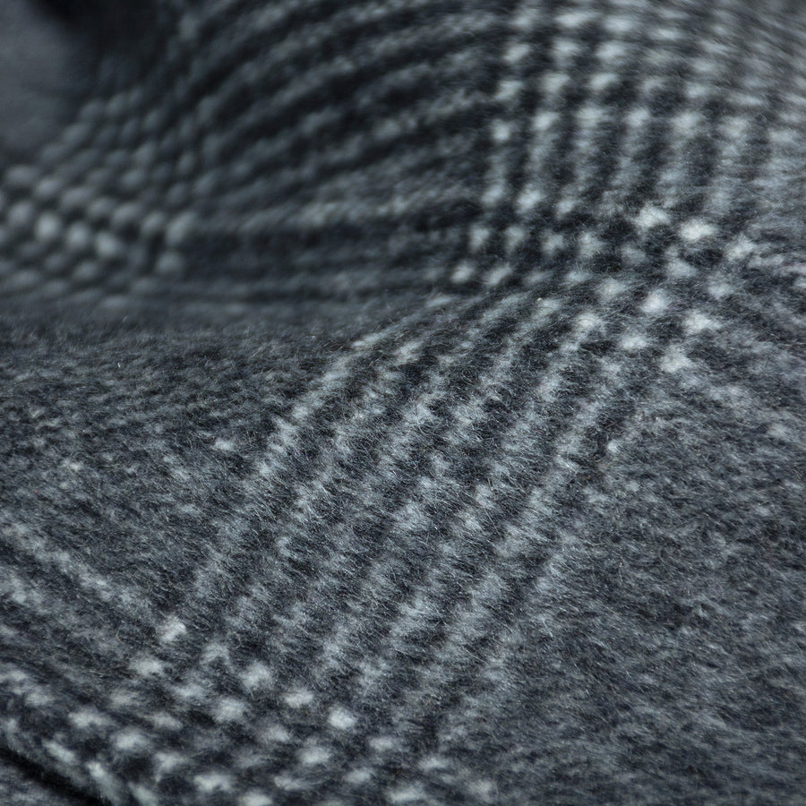 Hui Ge 灰格 Gray Grid Modernized Early Ming Sheep's Wool Tweed Coat & Cotton Denim Trousers