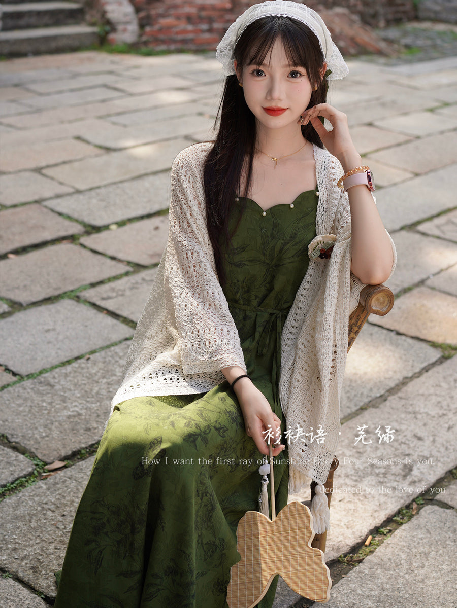 Wu L Lush Green Modernized Song Dynasty Dress & Crochet Cardigan Set Lush Green Dress / M Wu L Lush Green Modernized Song Dynasty Dress & Crochet Cardigan Set Lush Green Dress / M