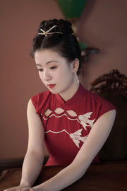 Ziyou Zizai 自游自在 Freely Swimming 1940s Goldfish Cutout Cap Sleeve Qipao