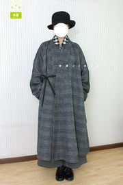 Hui Ge 灰格 Gray Grid Modernized Early Ming Sheep's Wool Tweed Coat & Cotton Denim Trousers