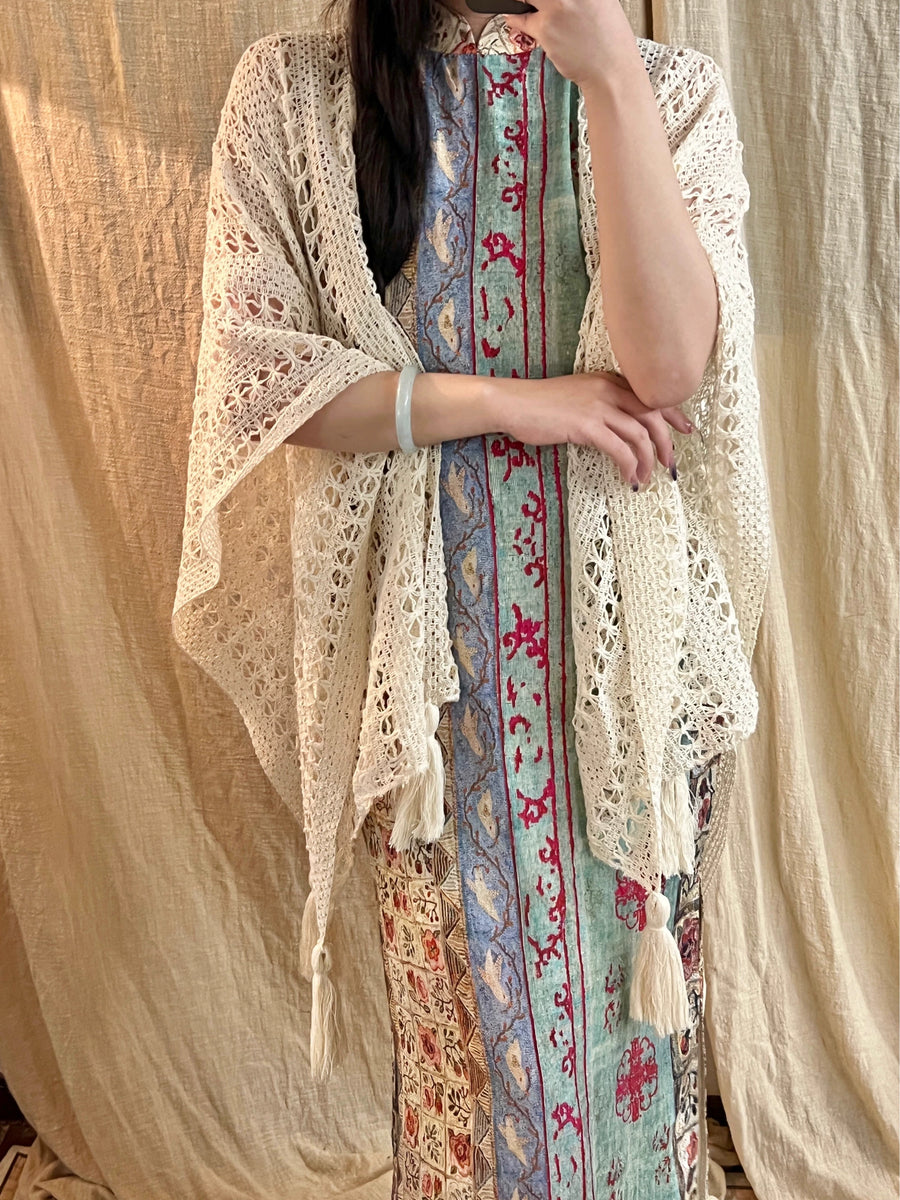 Trip to Paris 去巴黎 New Chinese Style Ancient Patchwork Beaded Sleeveless Cotton Qipao & Shawl Set