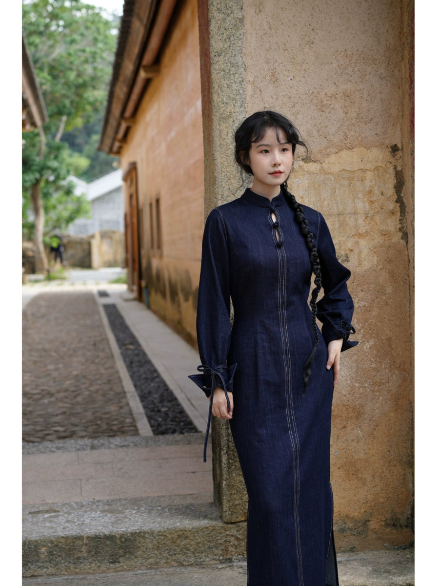Lan Diao 蓝调 Everyday Blues Modernized Cotton Denim Long Sleeve Qipao