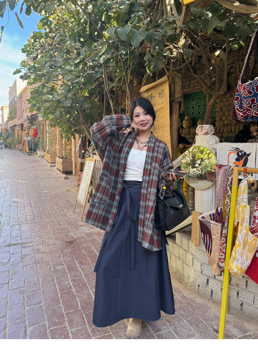 Shiguang Feishi 时光飞逝 Time Flies Modernized Tang Song Plus Size Wool Feijixiu Top & Denim Poqun Skirt Set