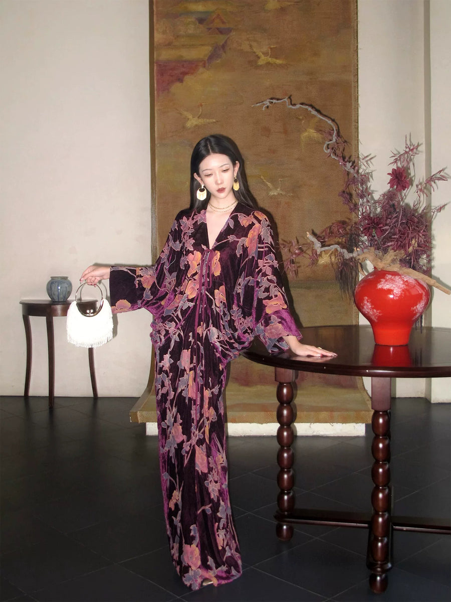 Liuguang Jinyan 鎏光金宴 Gilded Banquet New Chinese Style Batwing Velvet Dress