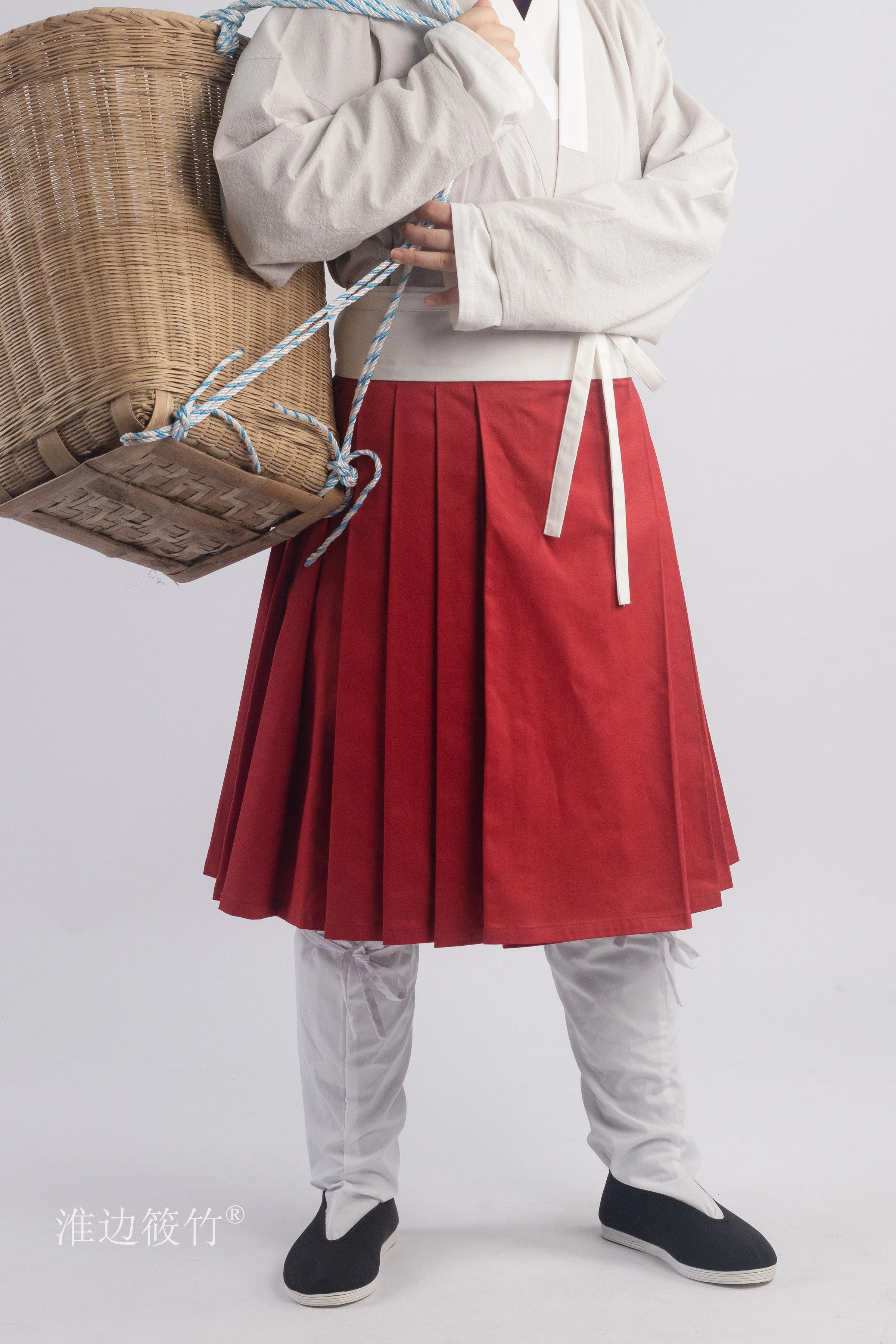 Xuanzi 旋子 Spinning Thread Ming Dynasty Commoner's Mamian Xuanzi 旋子 Spinning Thread Ming Dynasty Commoner's Mamian