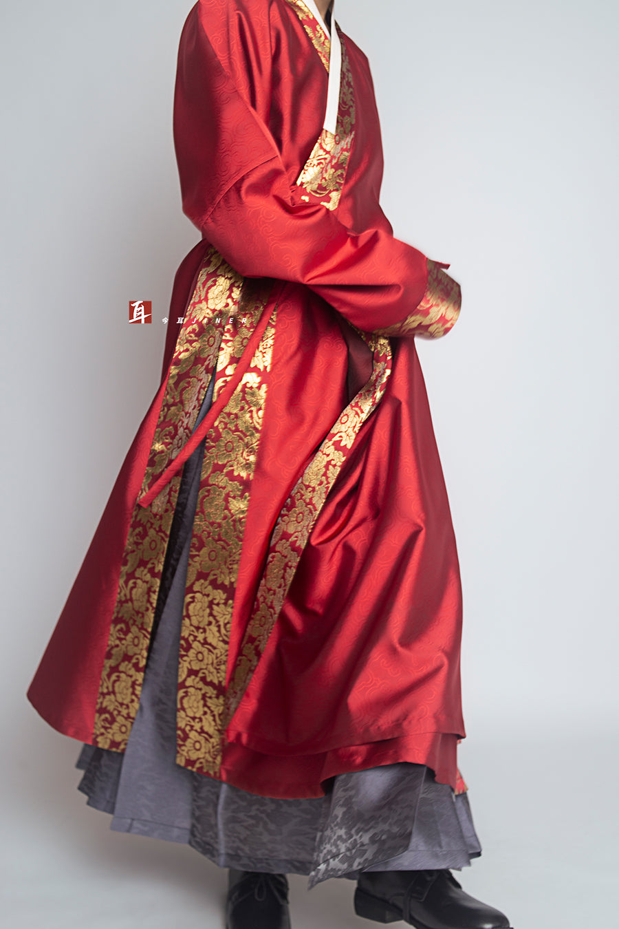 Siji Hua 四季花 Four Seasons of Flowers Ming Dynasty Duijin Changshan Parallel Panel Brocade Border Jacket
