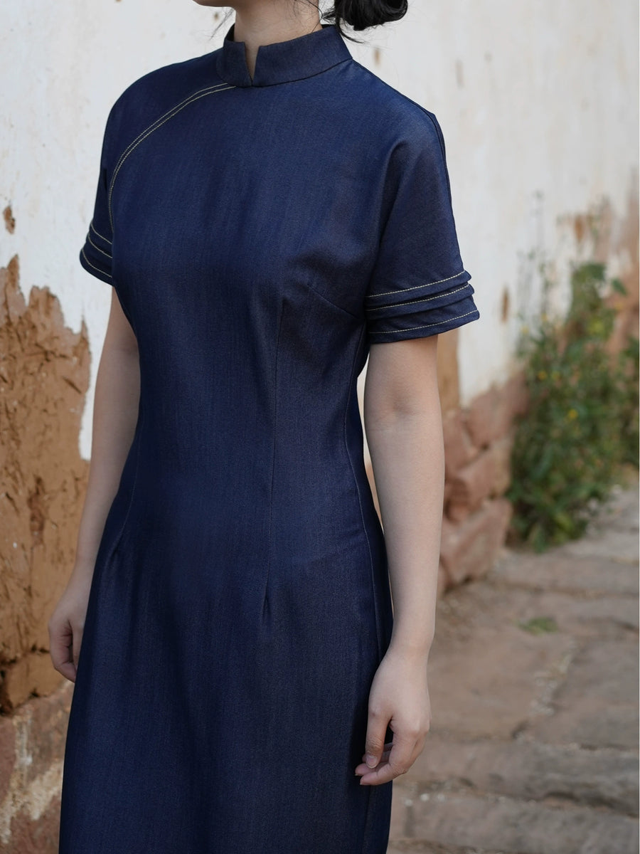 Shuo Ye 朔夜 New Moon Night Modernized Cotton Denim Short Sleeve Qipao
