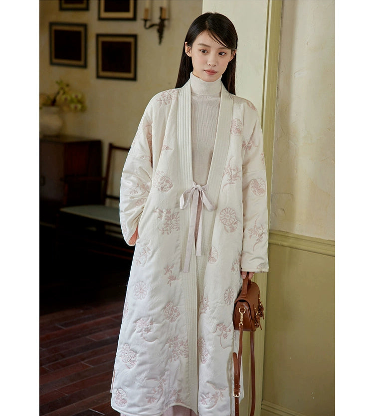 Boxue Xunchun 拨雪寻春 Snow Covered Spring Modernized Song Dynasty Changpao Coat & Wide Leg Pants Set