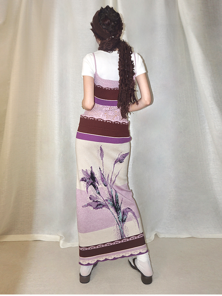 Zhen 薽 Orchid Neo Chinese Painted Flower Knit Skirt