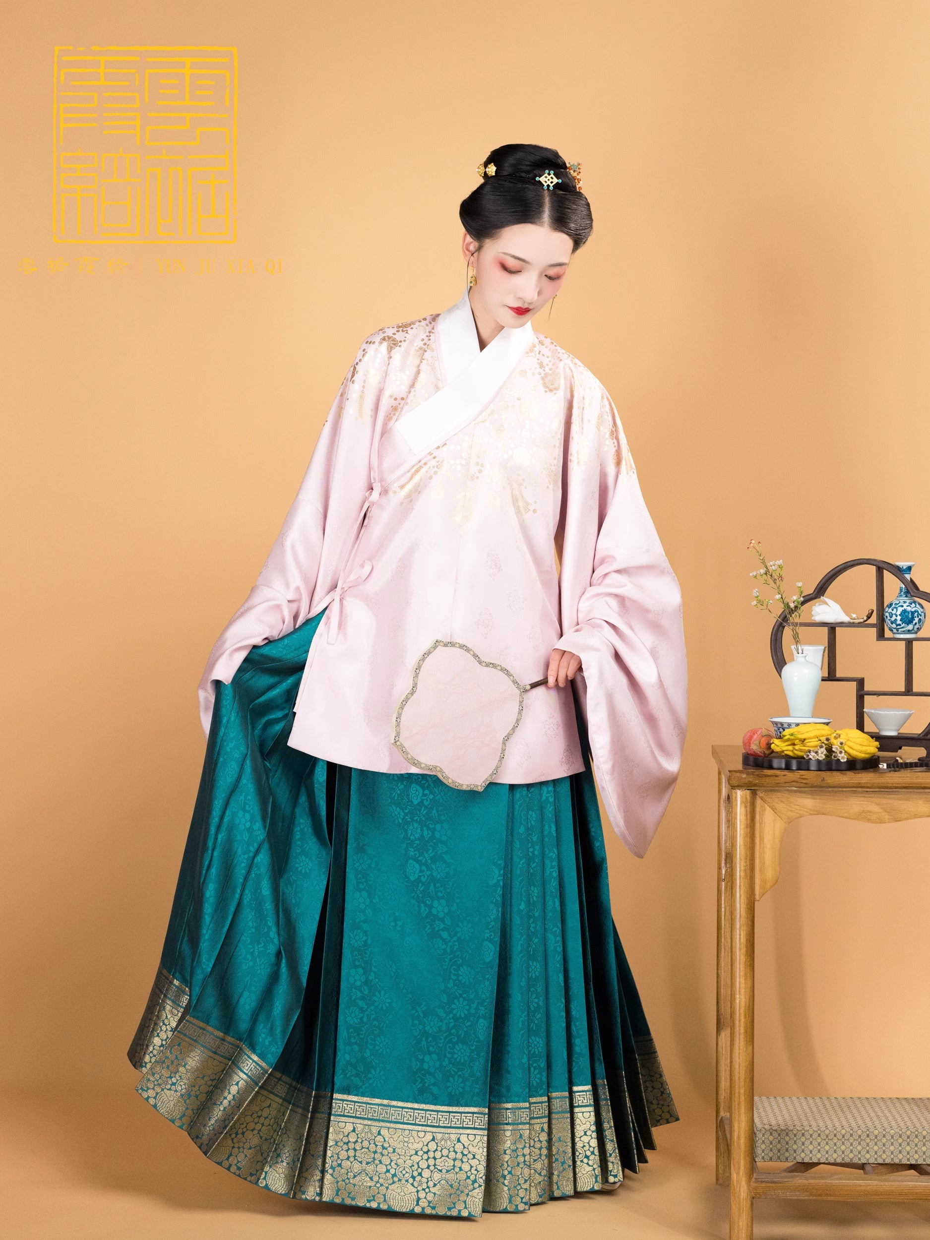 ★2025SS新作★NUUANU★Suvi Skirt Belted Pleat Skirt – La Garçonne