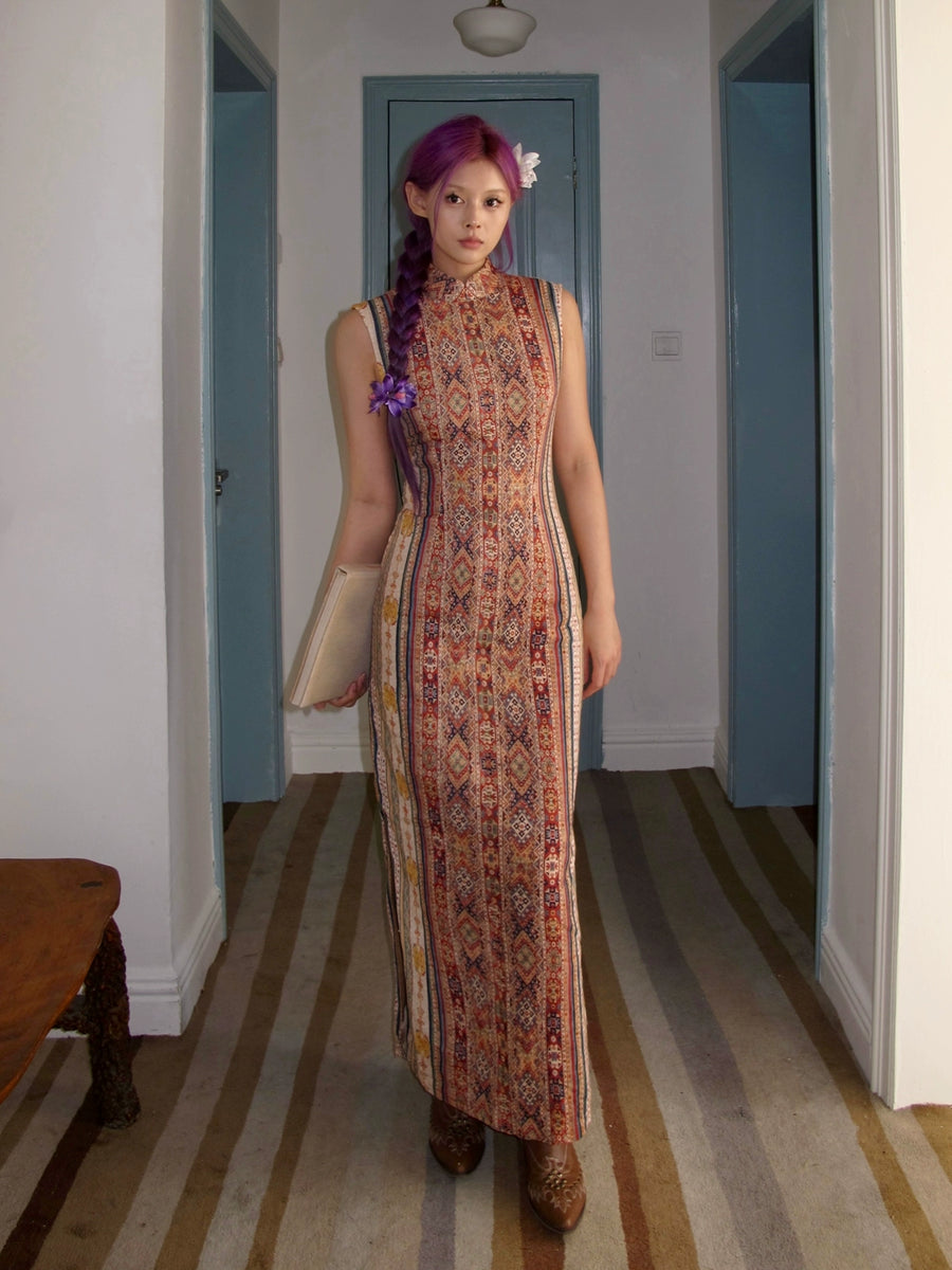 Urban Nomad 城市游牧 Tribal Print Western Sleeveless Pure Cotton Qipao