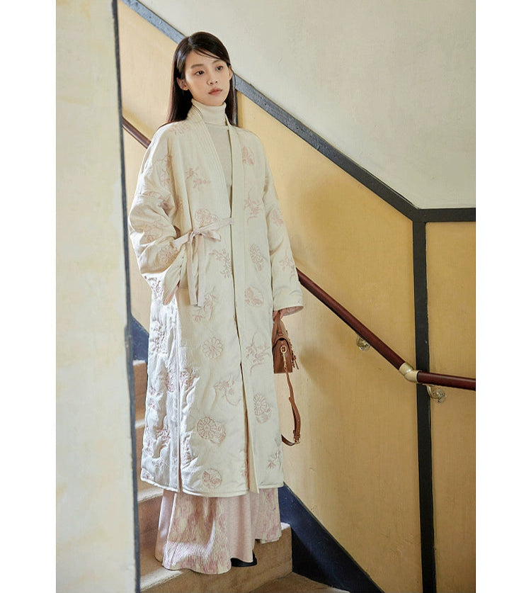 Boxue Xunchun 拨雪寻春 Snow Covered Spring Modernized Song Dynasty Changpao Coat & Wide Leg Pants Set