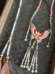 Silent Rose 蔷薇不语 Ming Dynasty Embroidered Butterfly Pearl Back Cloud Necklace