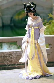 Zhu Zi 朱紫 Scarlet Wisteria Modernized Sui & Northern Southern Dynasty Guiyi Swallow Tail Ruqun Set