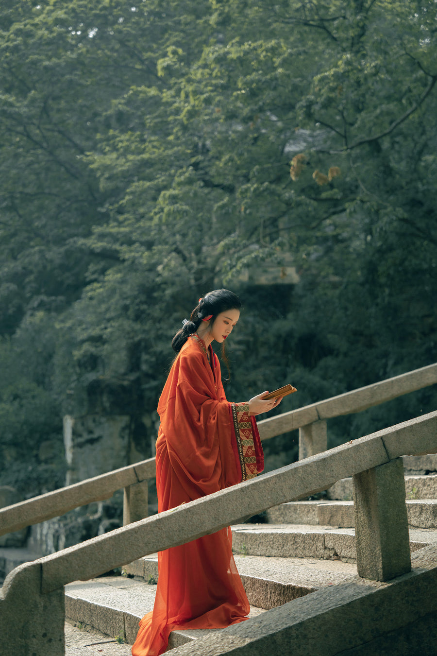 Tian Wen 天问 Asking the Heavens Modernized Warring States Zhiju Straight Hem Robe Set