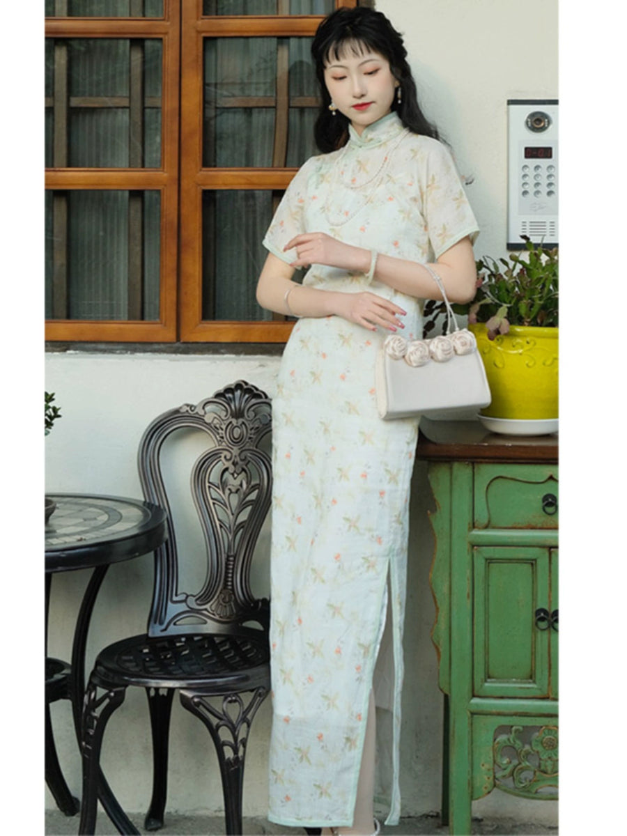 Yi Xiao 伊笑 Carefree 1930s Ramie Plant Half Sleeve Qipao