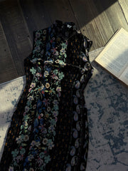 Hua Jiandao 花间道 Path Among the Flowers Modernized Sleeveless Striped Floral Qipao