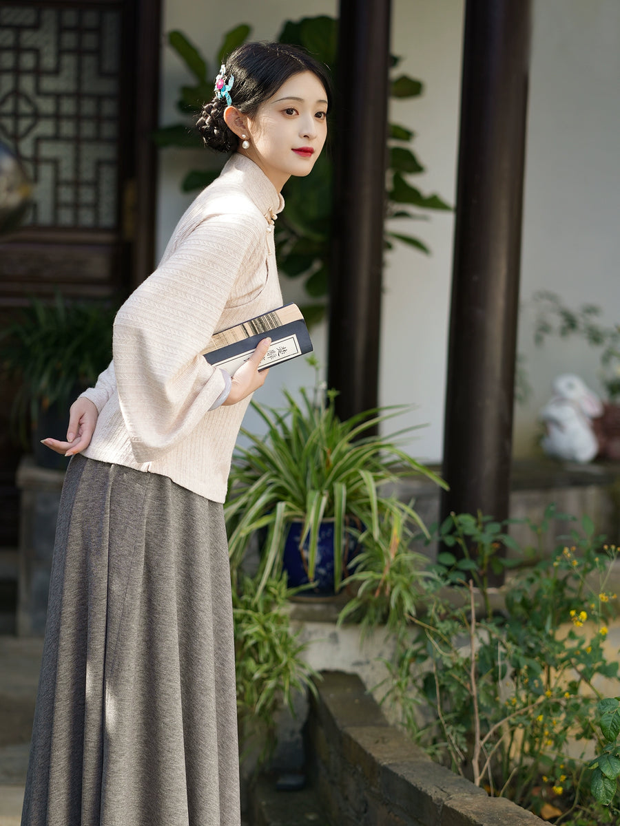 Yun Ping 云屏 Cloud Screen 1920s Cable Knit Bell Sleeve Qipao Top