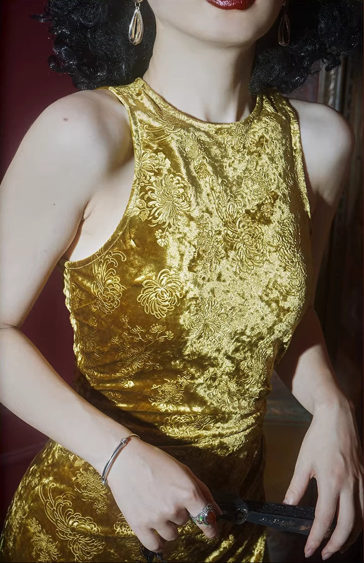 Liu Qi 鎏绮 Flowing Gold New Chinese Style Velvet Dress & Shawl Coat Set