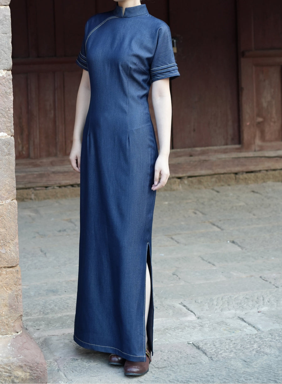 Shuo Ye 朔夜 New Moon Night Modernized Cotton Denim Short Sleeve Qipao