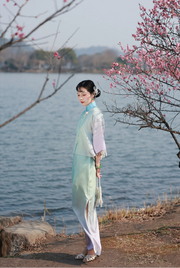 Ni 霓 Neon 1930s Gradient Leaf Jacquard Cap Sleeve Qipao