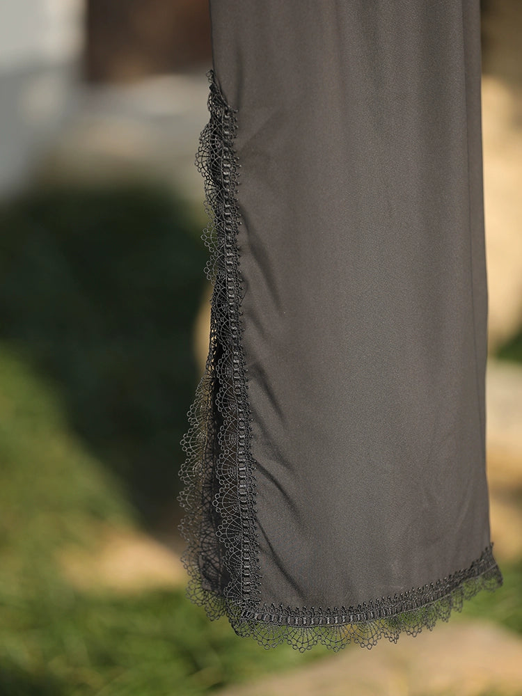 Hei Zhuodian 黑桌垫 Black Doily Lace Trim Qipao Slip Dress Undergarment