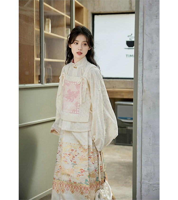 Lu Lu 陆陆 Deer Deer Modernized Ming Dynasty Knit Zhuyao & Mamian Skirt Set