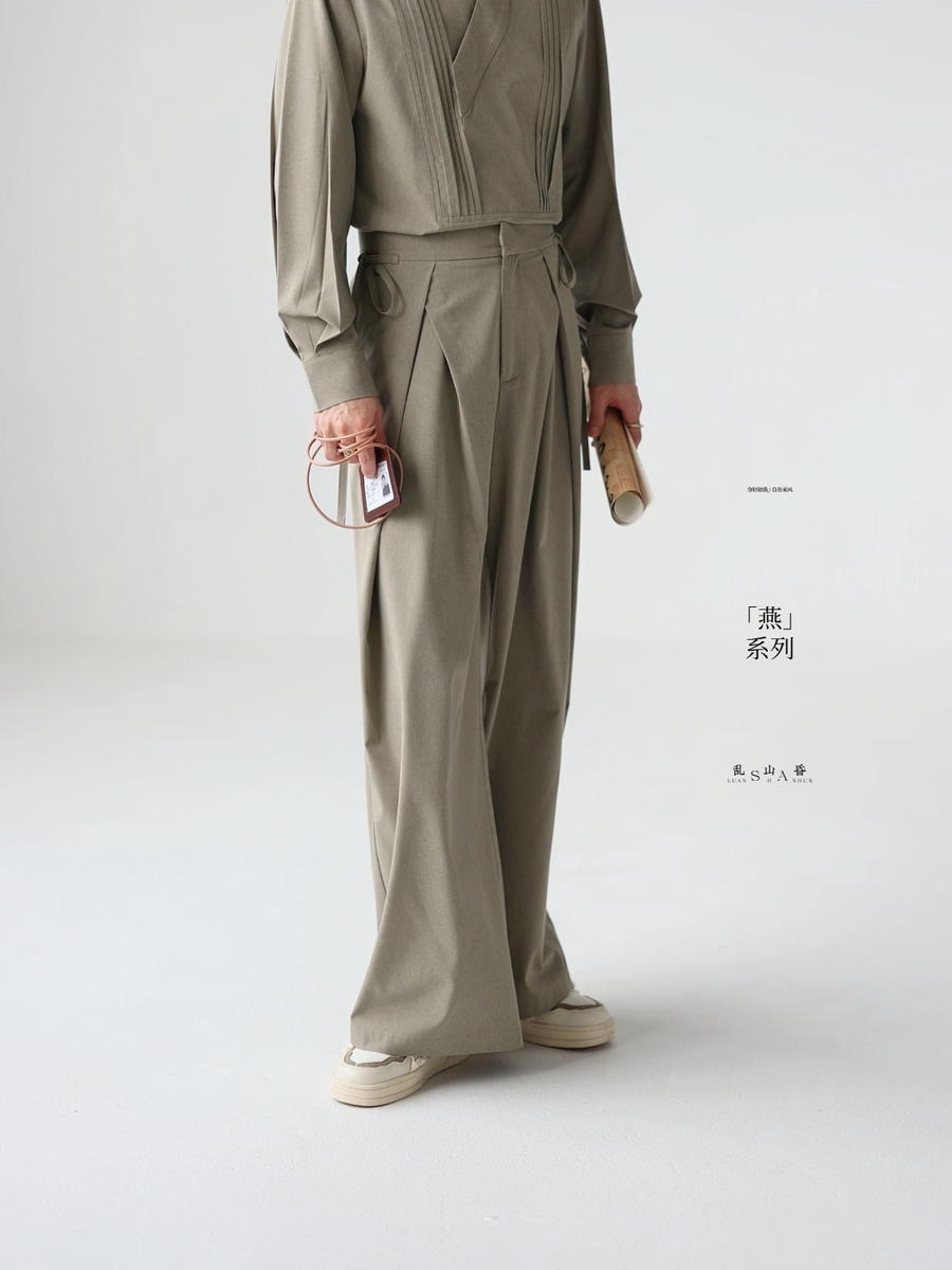 Yan 燕 Songbird Men's New Chinese Style Center Pleat Trousers