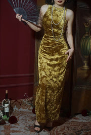Liu Qi 鎏绮 Flowing Gold New Chinese Style Velvet Dress & Shawl Coat Set