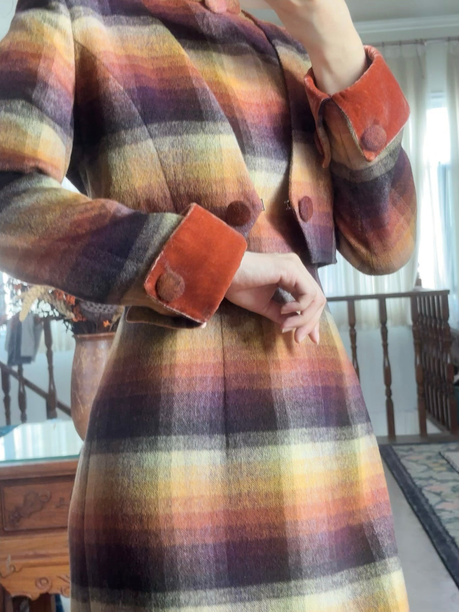 Lunyi Caocha 薰衣草茶 Lavender Tea 1940s Inspired Plaid Cashmere Wool Qipao & Cropped Blazer Set