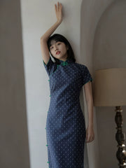 Lan Shan 蓝山 Blue Mountain 1930s Patterned Short Sleeve Qipao