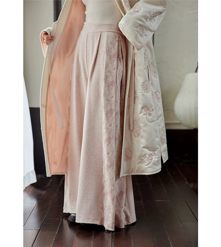 Boxue Xunchun 拨雪寻春 Snow Covered Spring Modernized Song Dynasty Changpao Coat & Wide Leg Pants Set