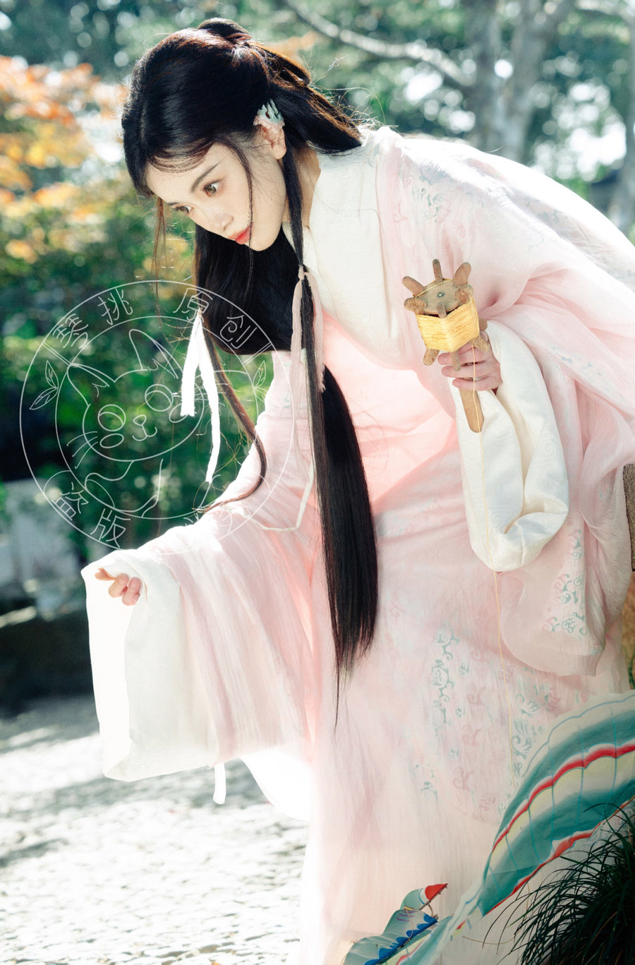 Jiangmen 江门 Han Dynasty Mawang Tomb Restoration Quju Curved Hem Robe Set