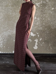 Yan Hong 砚红 Red Ink Modernized Plaid Flannel Sleeveless Qipao