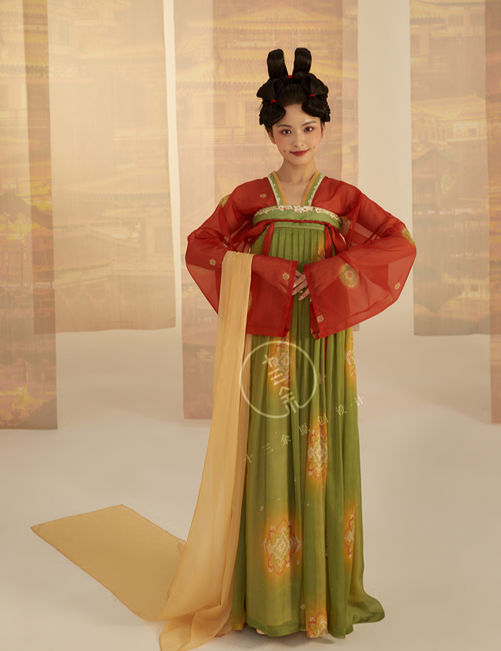 Yuren 玉人 - Tang Dynasty Style Qixiong Ruqun main image 1