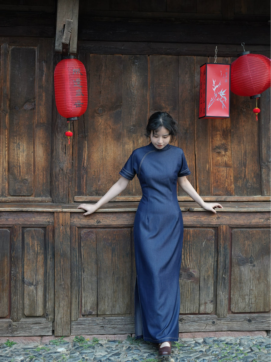 Shuo Ye 朔夜 New Moon Night Modernized Cotton Denim Short Sleeve Qipao