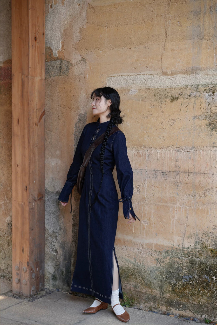 Lan Diao 蓝调 Everyday Blues Modernized Cotton Denim Long Sleeve Qipao
