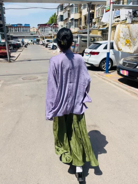 Holding the Moon 上揽月 Olive Green Weijin Tang 10 Panel Poqun Skirt