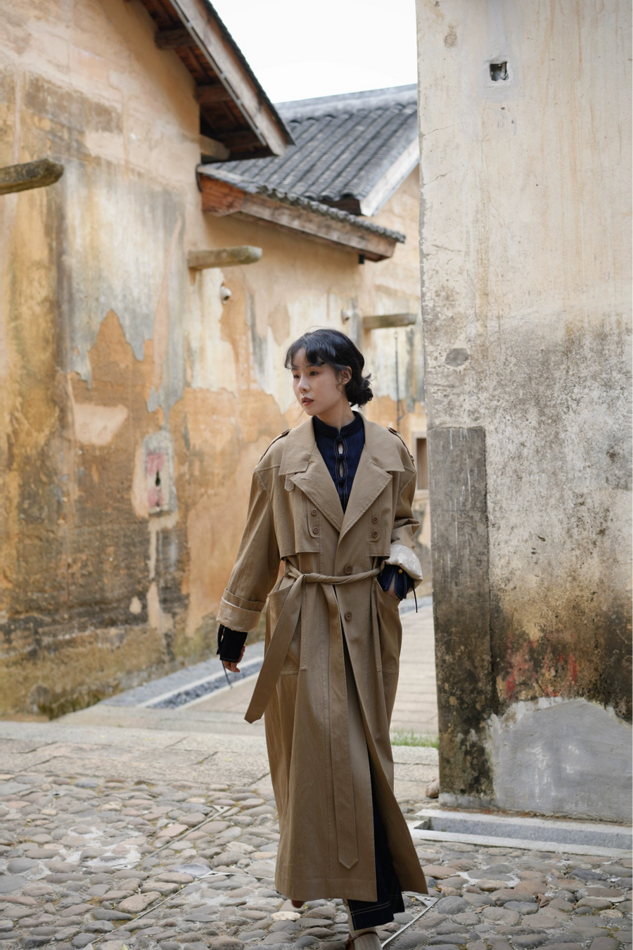 Lan Diao 蓝调 Everyday Blues Modernized Cotton Denim Long Sleeve Qipao