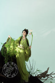 Yu Ying 遇萤 Encountering a Firefly Modernized Warring States Zhiju Straight Hem Robe Set
