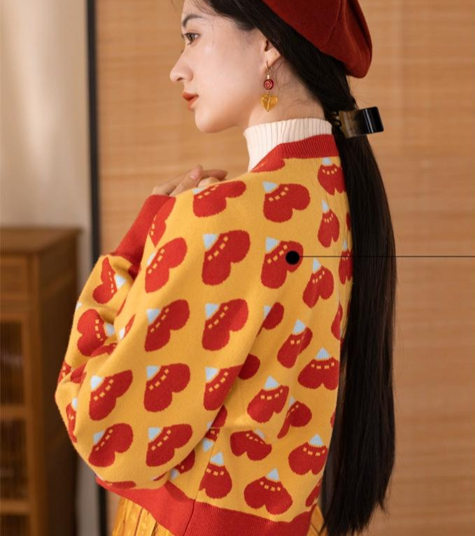 Bleeding Hearts 血心 Modernized Tang Dynasty Tanling Knit Cardigan